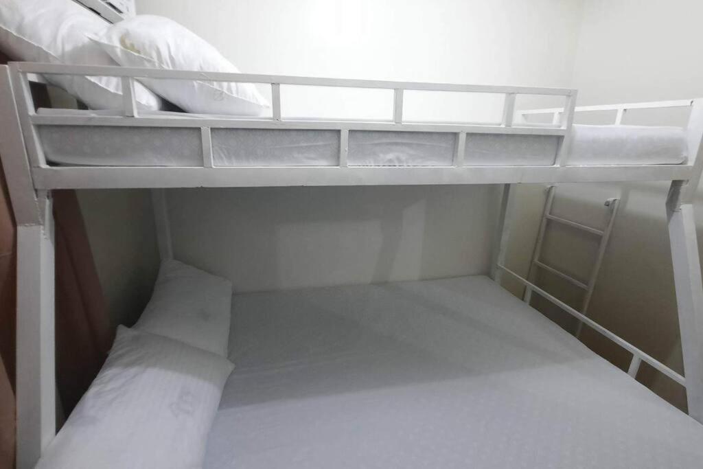 Davao City Condo Living Made Easy Lifestyle エクステリア 写真